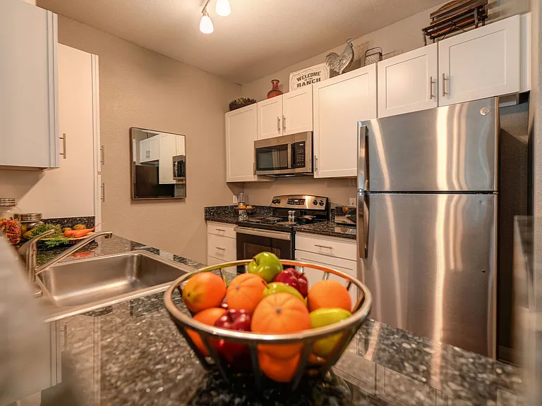 Tahoe 2 Bedroom Kitchen