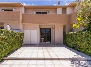 3811 NE 166th St, North Miami Beach, FL 33160