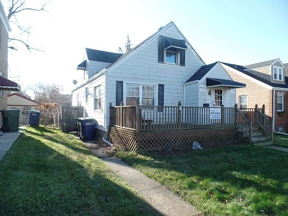 2nd image of 2763 W 95th Pl