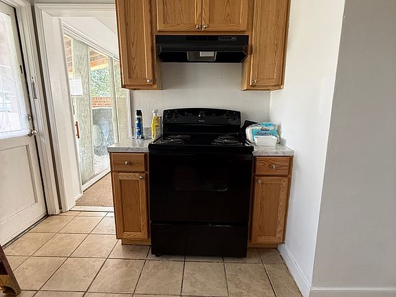 2nd image of 2267 Raleigh Dr