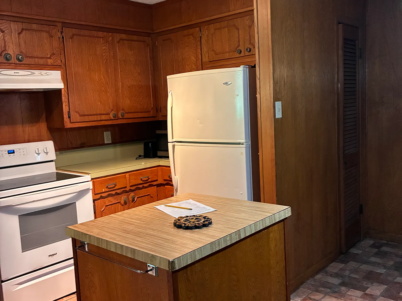 2 bed, 1638 sqft, $1,200 — Photo 3