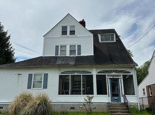 226 E Winona Ave, Norwood, PA 19074