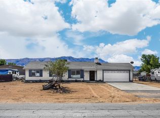21245 Nandina Rd, Apple Valley, CA 92308