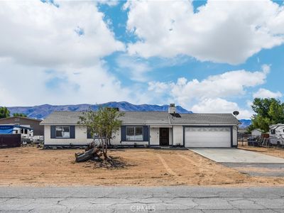 21245 Nandina Rd, Apple Valley, CA, 92308