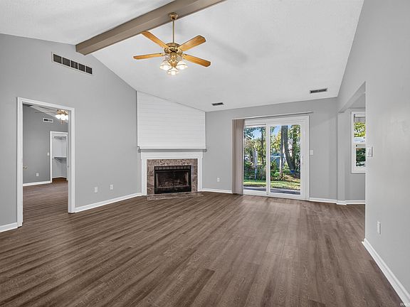 5th image of 8003 Pepperwood Ct