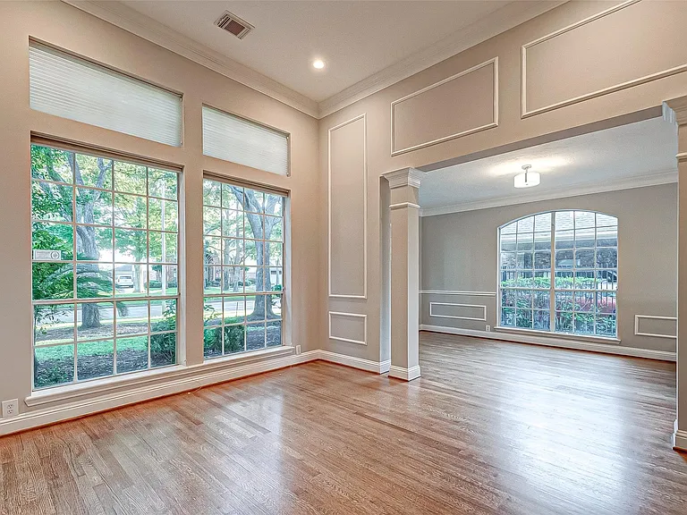 24118 Bay Hill Blvd — Photo 3