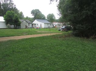 517 5th St, Lawrenceburg, TN 38464
