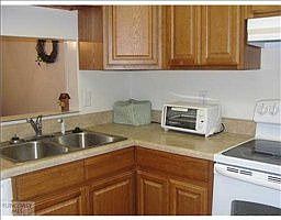 4th image of 19029 Us Highway 19 N APT 2-24