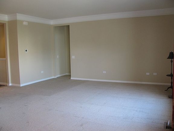 4th image of 618 Washington Dr