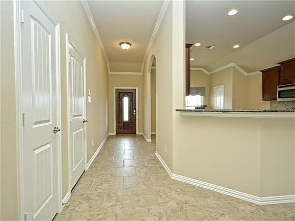 4th image of 1904 Tranquility Ln