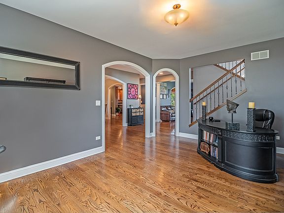 5th image of 21447 Westminster Ln