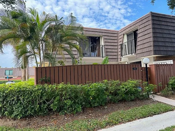 1802 18th Ct, Jupiter, FL 33477