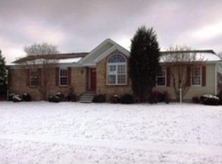 8001 Red Bud Hill Dr #D, Louisville, KY 40228