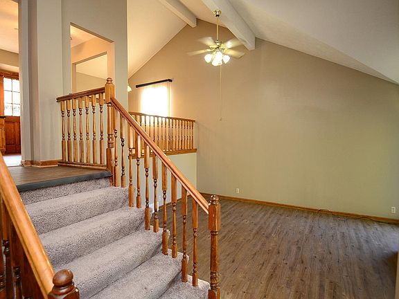 3rd image of 4361 S 145th St