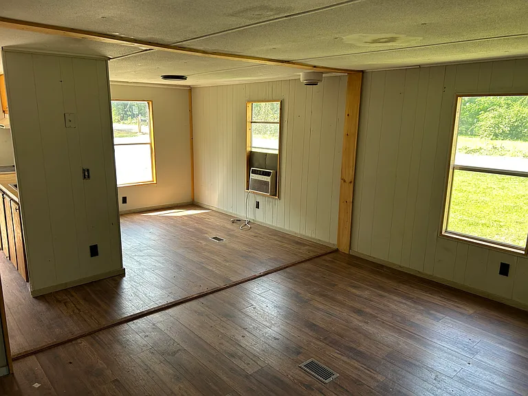 101 Hagood Dr #A — Photo 1