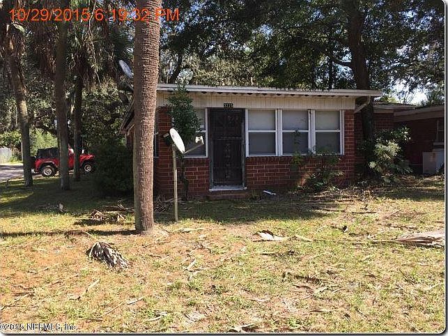 1st image of 3225 LIBERTY Street N