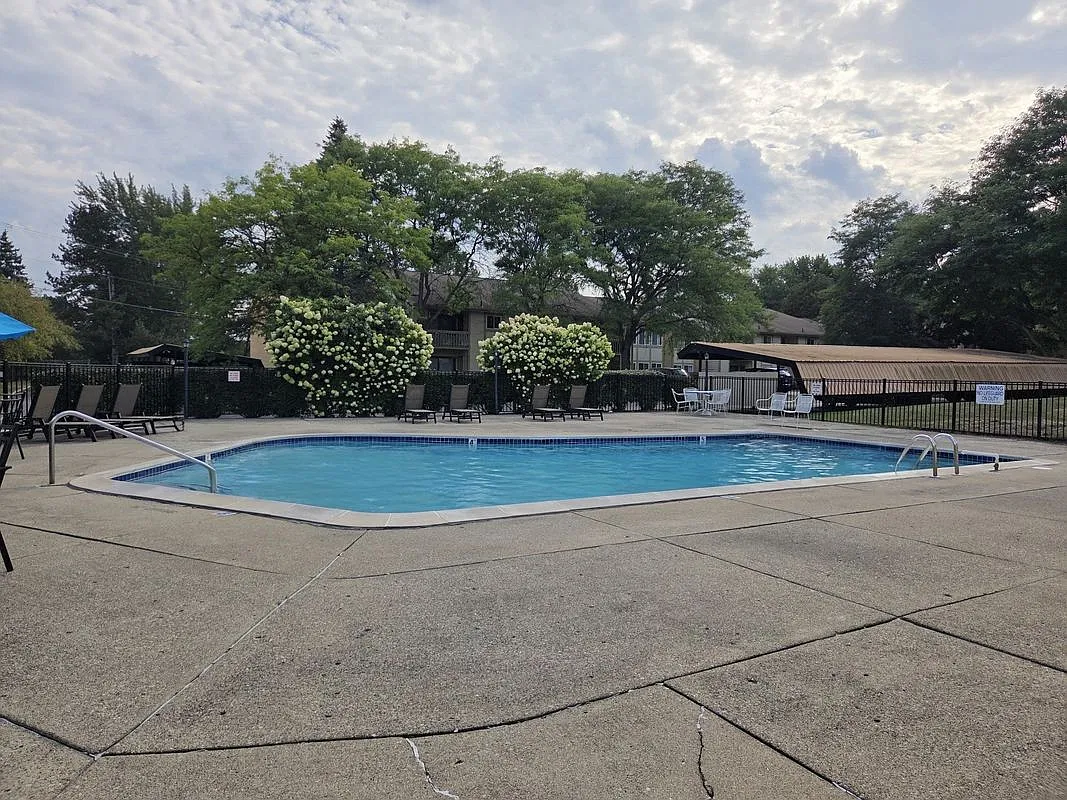 2 bed, 2.0 bath, 1156 sqft, $1,150 — Photo 3
