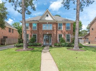 17339 Meadow Heights Dr, Houston, TX 77095