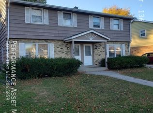 136 Ohio St #136, Racine, WI 53405