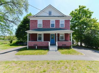 96 Liberty St #1, Danvers, MA 01923