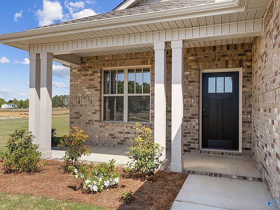 5th image of 1005 Puritan Ln