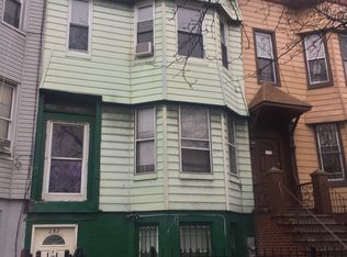 282 Cornelia St, Brooklyn, NY 11221