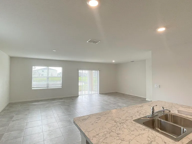 9617 Potomac Dr — Photo 8