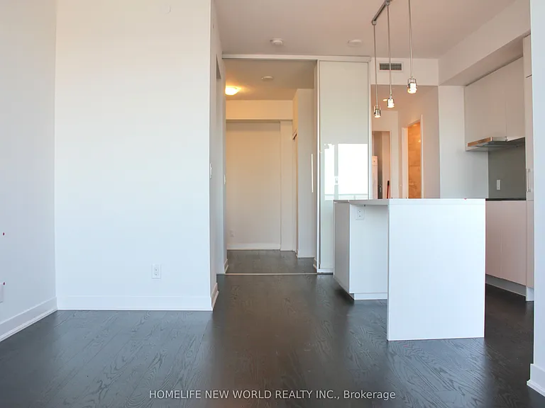 88 Harbour St #6806 — Photo 18