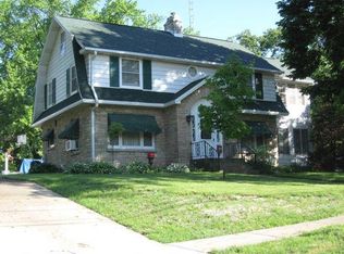 632 Charles St, Columbus, WI 53925