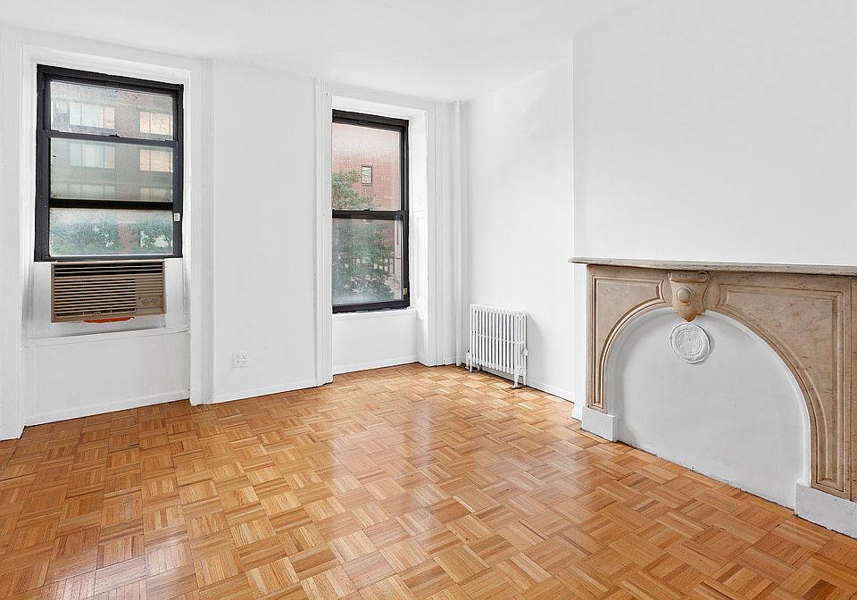 2nd image of 1173 2nd Ave APT 3S