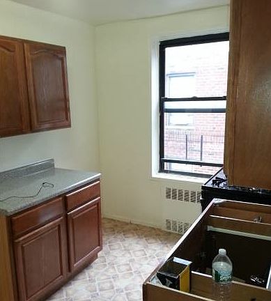 3rd image of 835 Ocean Ave APT 3D