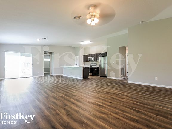 4th image of 22586 Laika Ave