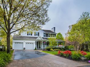 4 Hessian Ct, South Setauket, NY 11720