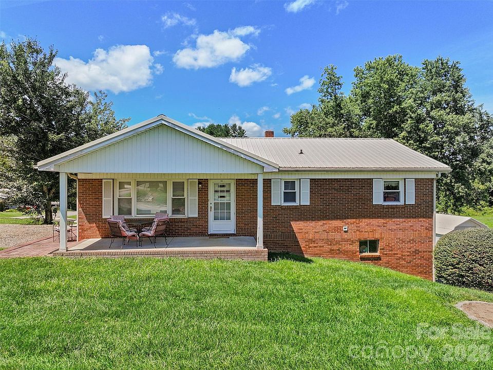 1st image of 354 Oakdale Rd