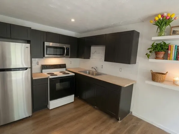 2353 Spring Park Rd APT 5, Jacksonville, FL 32207