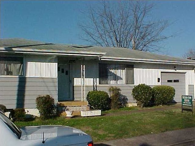 2nd image of 2125 Cleveland Ave