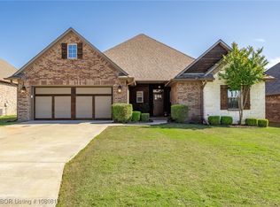 8501 Silverstone Ct, Fort Smith, AR 72916
