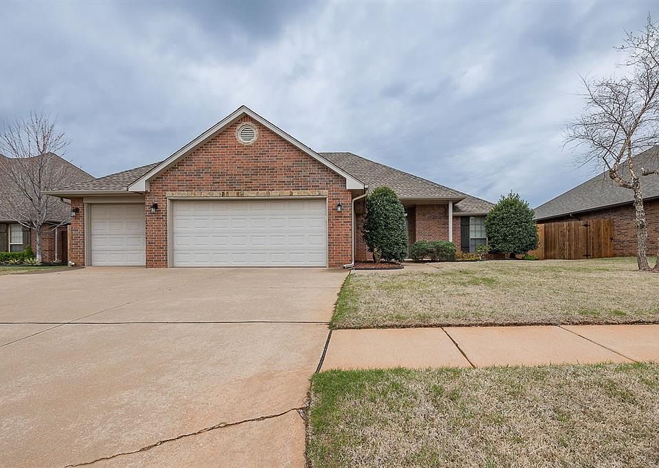 1st image of 15717 Creek Heights Dr