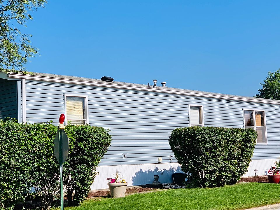 2nd image of 419 Burlwood Ct