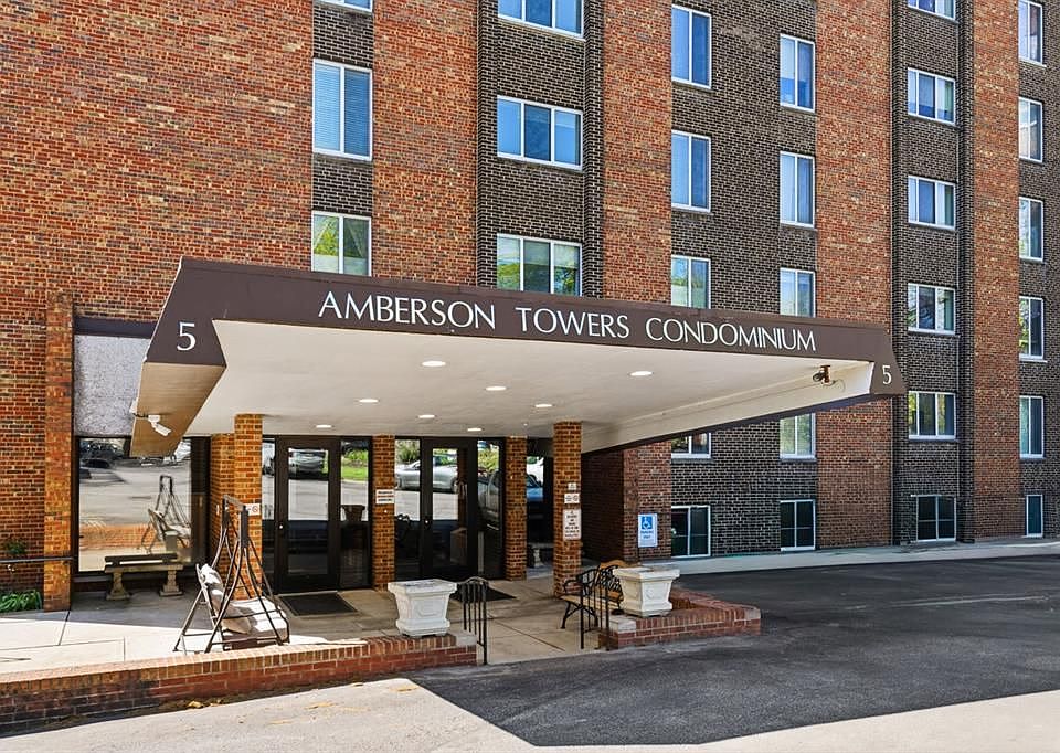 1st image of 5 Bayard Rd APT 810