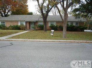 7122 Glen Hills Rd, Richland Hills, TX 76118