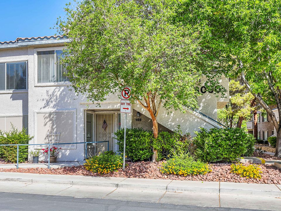 1st image of 3050 Casey Dr Unit 202