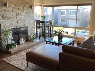 71 Crestview Ave, Daly City, CA
