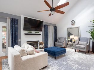 946 Artisan Ave, Chesapeake, VA 23323