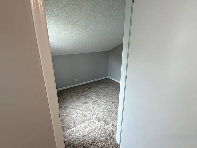 116 Judy Ct — Photo 13