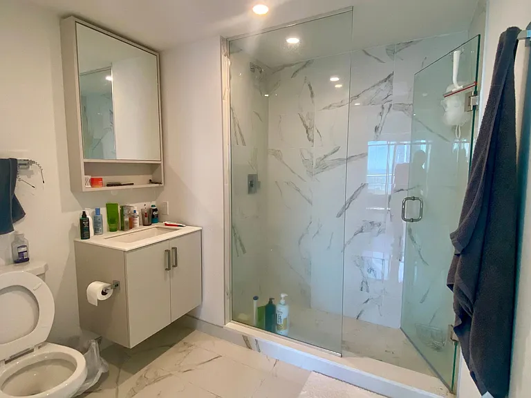 88 Queen St E #3103 — Photo 10