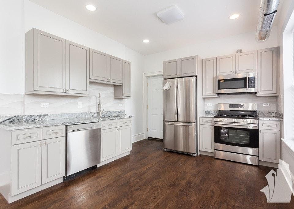 1st image of 625 E Groveland Park #3EAST