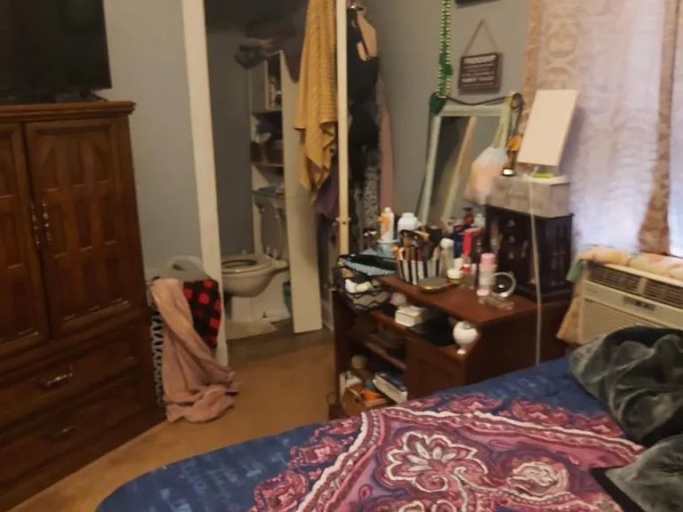120 Asher St — Photo 6