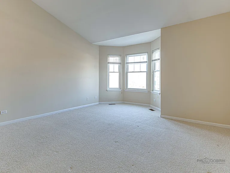348 Pine Lake Cir — Photo 10