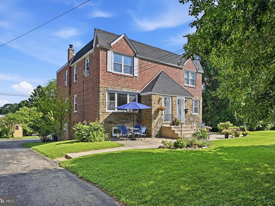 1st image of 506 Gates St